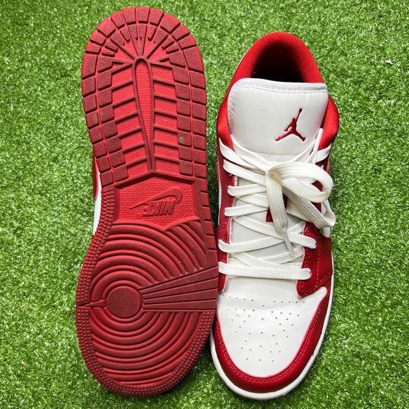 Air Jordan 1 Low GS “Gym Red” - Picture 2 of 3